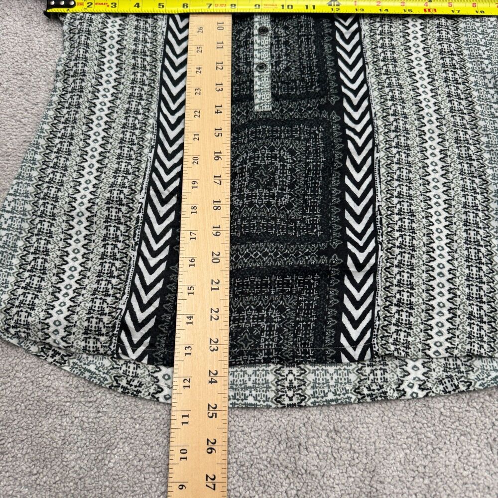 Prana Geometric Print Henley Long Sleeve Blouse Womens Small Black Green Top - Picture 7 of 14
